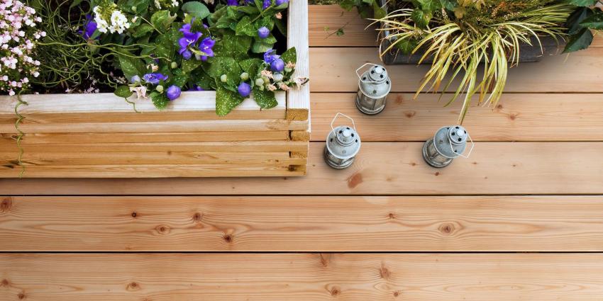 Deska na balkon – jaki rodzaj drewna wybrać?